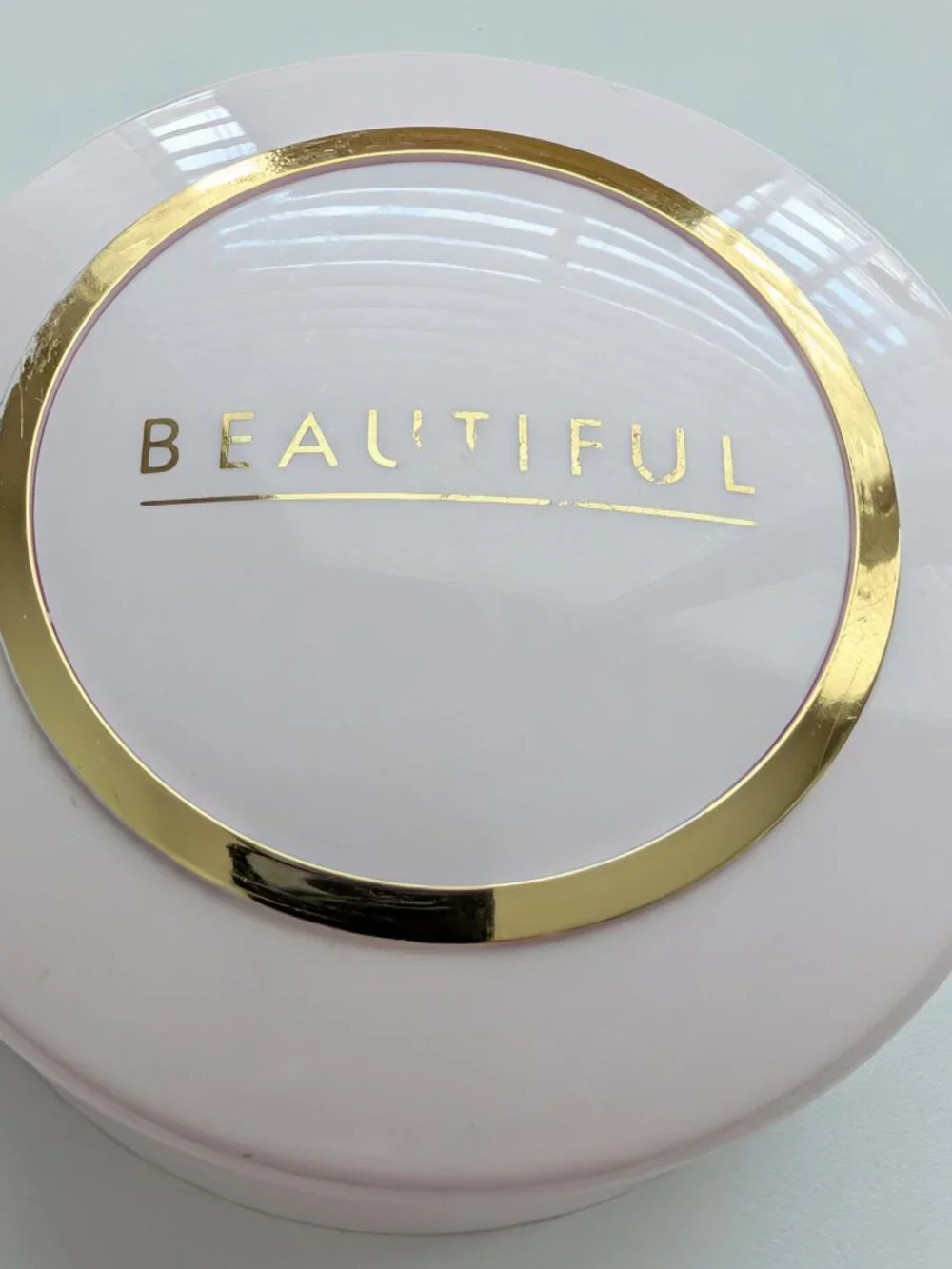 Estee Lauder BEAUTIFUL Perfumed Body Powder 1oz /28.3g w Puff SEALED Pink Case